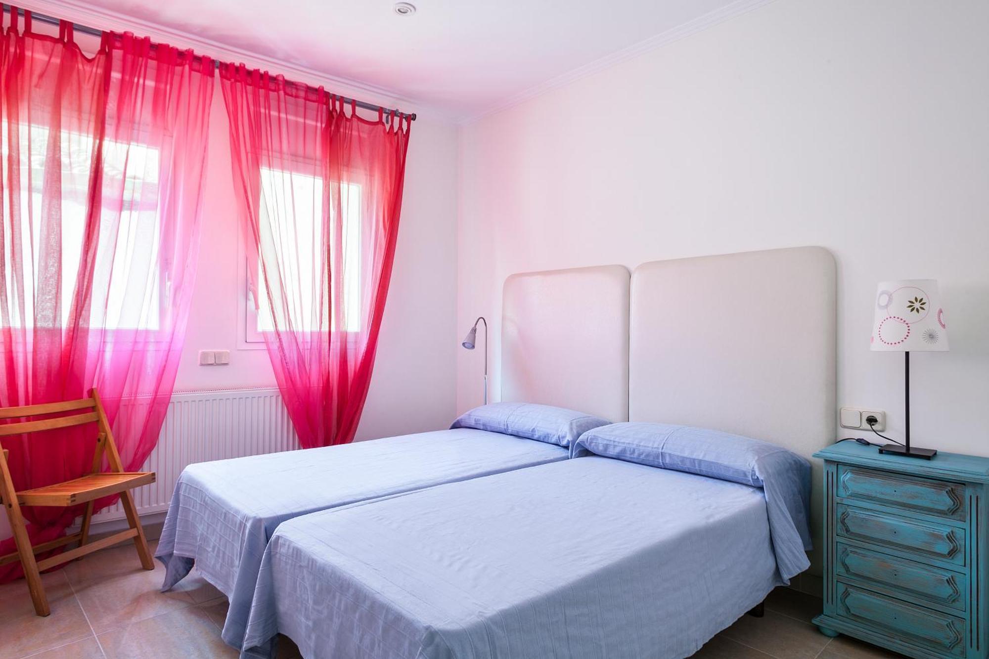 Apartamentos Sonido De Mar Roses Room photo